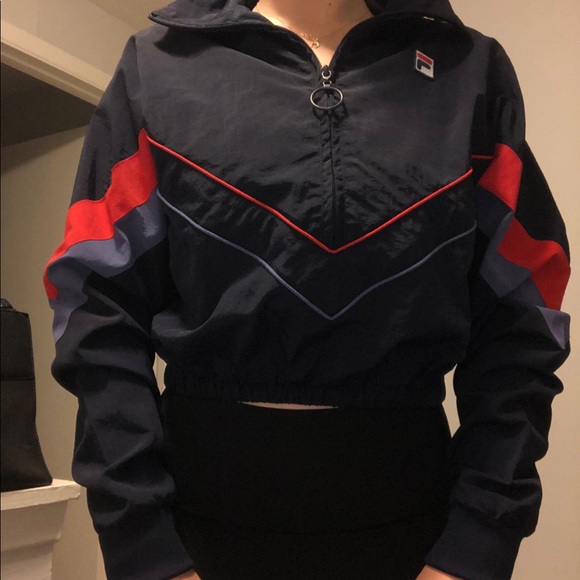 Woman’s Fila windbreaker - NWOT - Picture 4 of 6